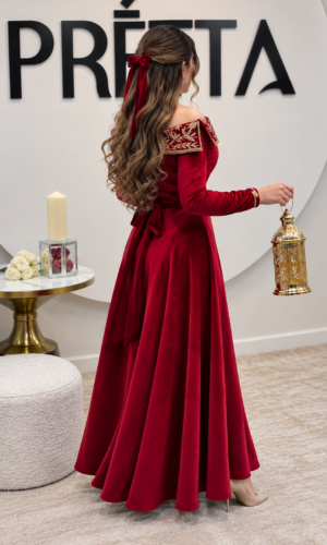 Robe Emily